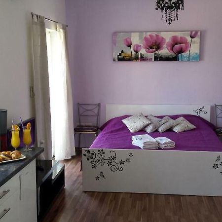 Apartments Lavanda บีโอกราดนาโมรู ภายนอก รูปภาพ