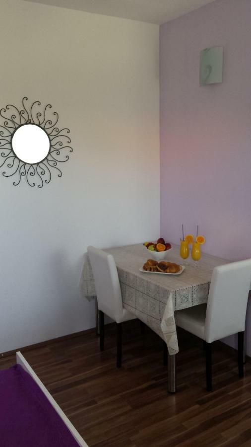 Apartments Lavanda บีโอกราดนาโมรู ภายนอก รูปภาพ
