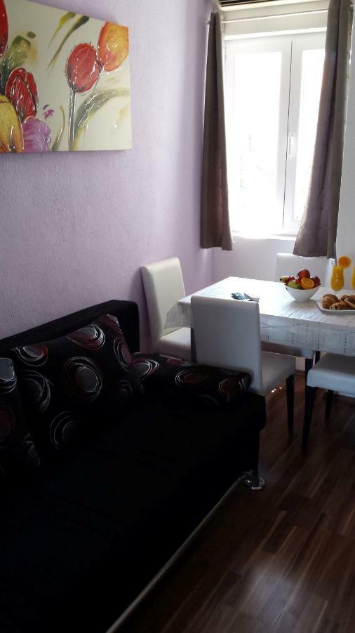Apartments Lavanda บีโอกราดนาโมรู ภายนอก รูปภาพ