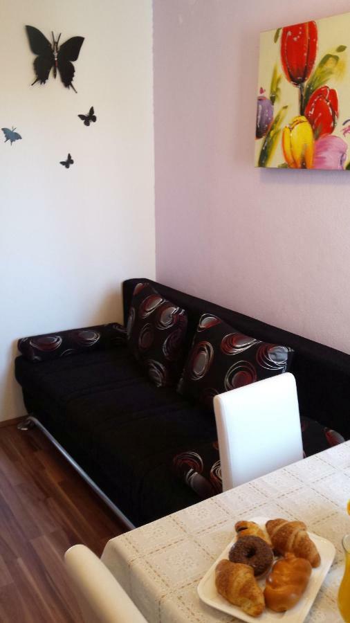 Apartments Lavanda บีโอกราดนาโมรู ภายนอก รูปภาพ