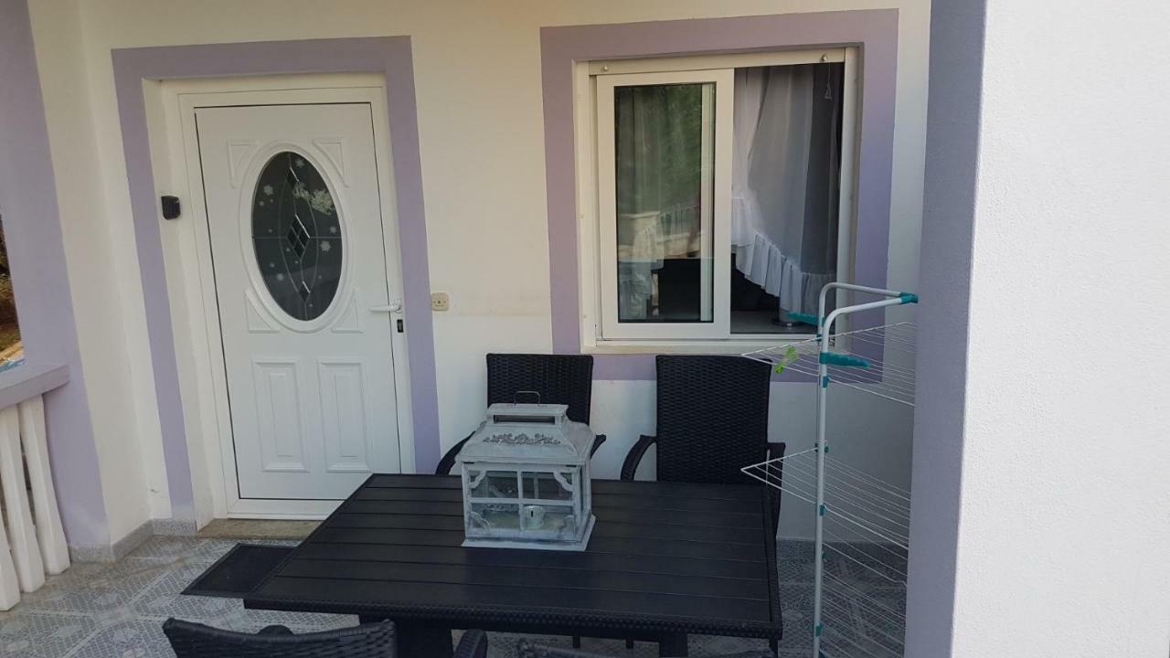 Apartments Lavanda บีโอกราดนาโมรู ภายนอก รูปภาพ